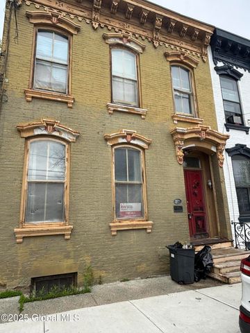 3 Osborne Street, Albany, NY 12202