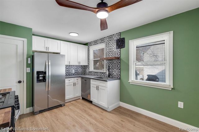 19161 Oakfield Street, Detroit, MI 48235