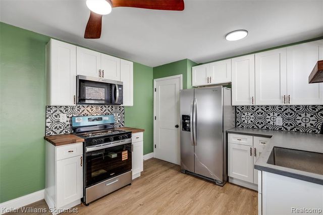 19161 Oakfield Street, Detroit, MI 48235