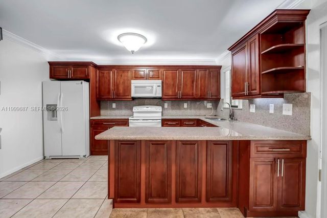 8107 SW 23rd Ct 29D, North Lauderdale, FL 33068