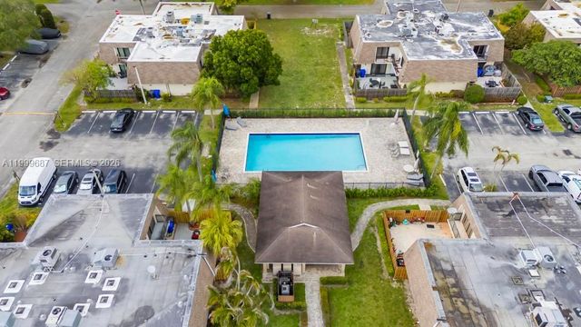 8107 SW 23rd Ct 29D, North Lauderdale, FL 33068