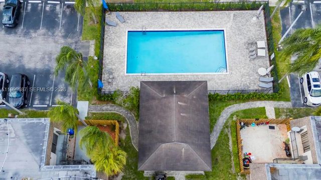 8107 SW 23rd Ct 29D, North Lauderdale, FL 33068