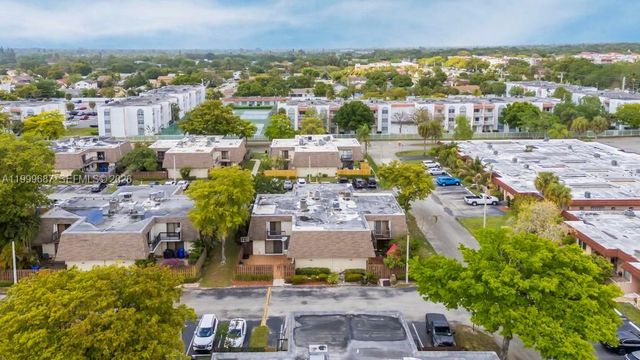 8107 SW 23rd Ct 29D, North Lauderdale, FL 33068