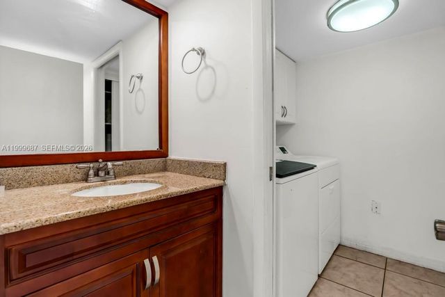 8107 SW 23rd Ct 29D, North Lauderdale, FL 33068