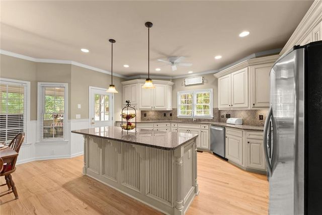 3650 Lake Seminole Drive, Buford, GA 30519