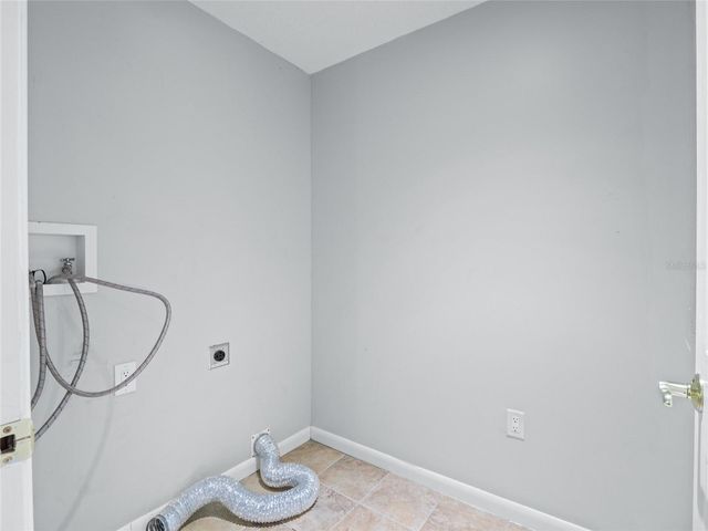 2440 ARIZONA STREET, Melbourne, FL 32904