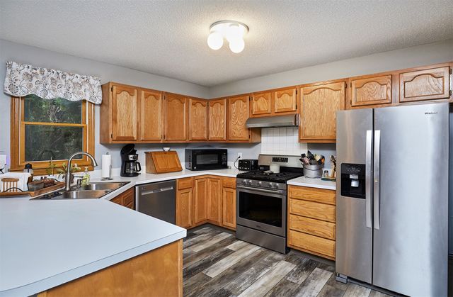 504 SW Maplewood Drive, Grimes, IA 50111