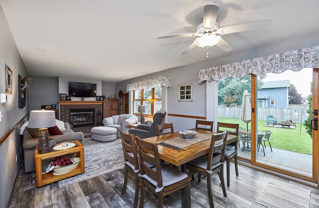 504 SW Maplewood Drive, Grimes, IA 50111
