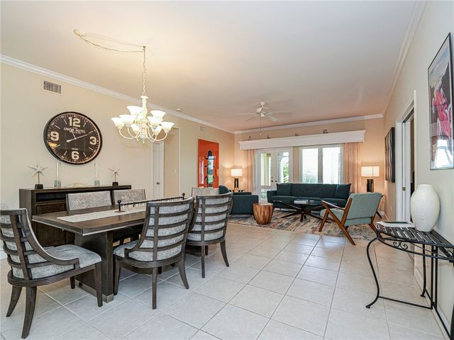 5035 Harmony Circle 101, Vero Beach, FL 32967