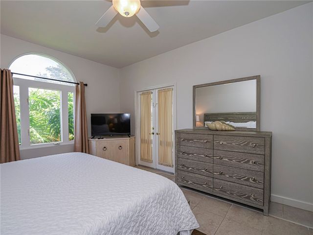 5035 Harmony Circle 101, Vero Beach, FL 32967