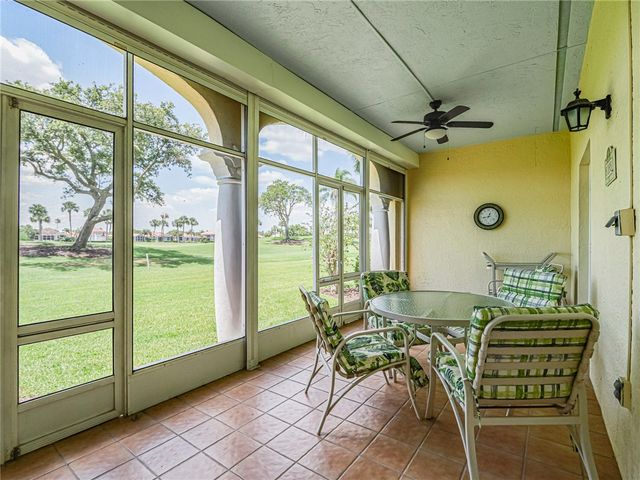 5035 Harmony Circle 101, Vero Beach, FL 32967