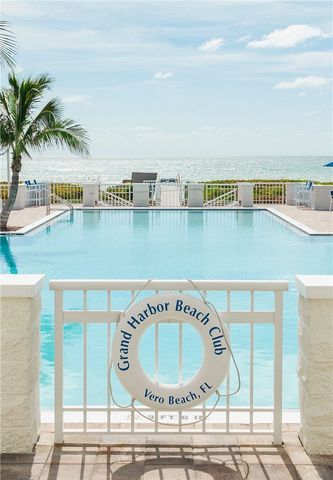 5035 Harmony Circle 101, Vero Beach, FL 32967