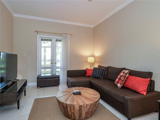5035 Harmony Circle 101, Vero Beach, FL 32967
