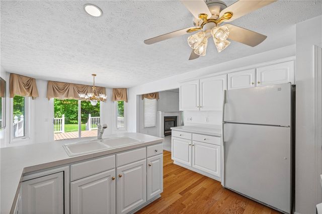 88 Leamington Circle, Greece, NY 14626