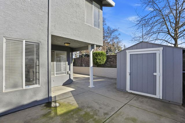 7300 Saltgrass Way, Elk Grove, CA 95758
