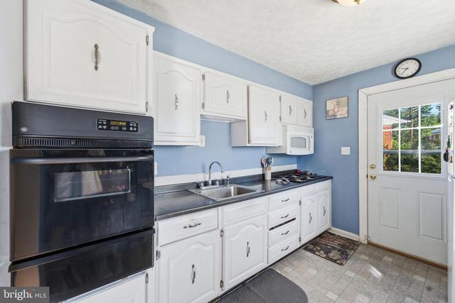 9900 SANTA CRUZ ST, Lanham, MD 20706