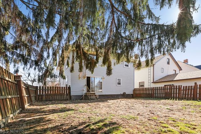 621 S Haines Avenue, Alliance, OH 44601