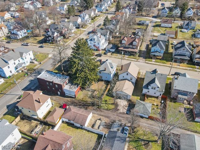 621 S Haines Avenue, Alliance, OH 44601