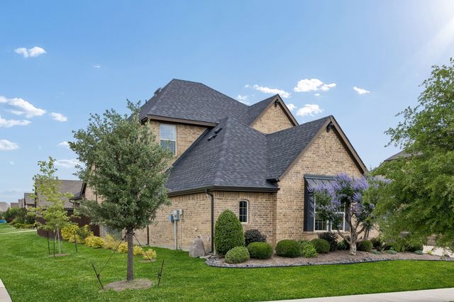 3201 Carrington Drive, Mansfield, TX 76063