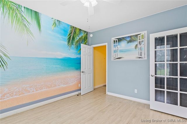 2459 WOODS EDGE Drive, Madison, IN 47250