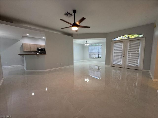 4649 Santiago LN, Bonita Springs, FL 34134