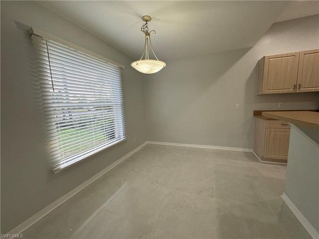 4649 Santiago LN, Bonita Springs, FL 34134