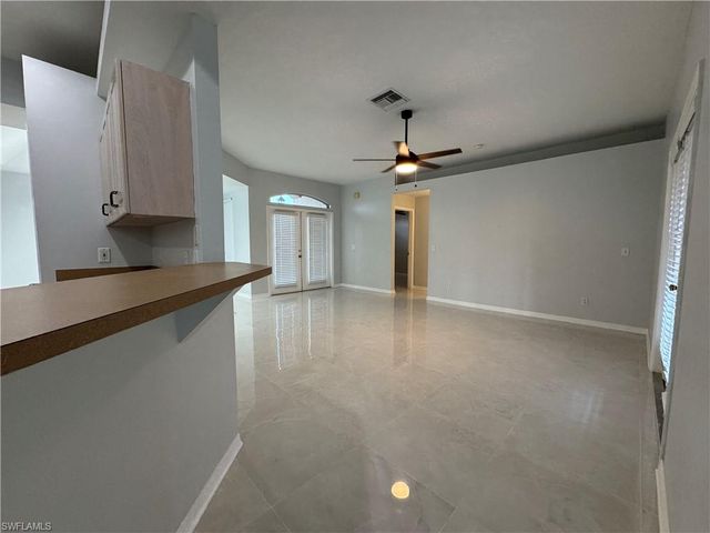 4649 Santiago LN, Bonita Springs, FL 34134