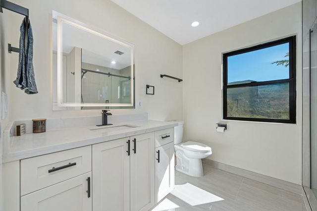 784 Salmon Falls Rd, El Dorado Hills, CA 95762