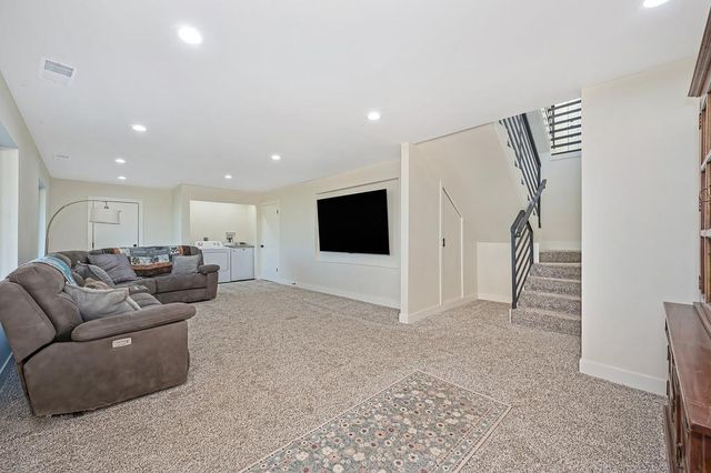 784 Salmon Falls Rd, El Dorado Hills, CA 95762