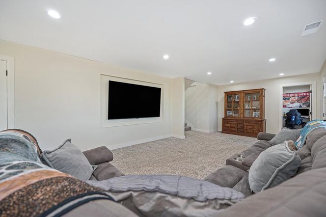 784 Salmon Falls Rd, El Dorado Hills, CA 95762