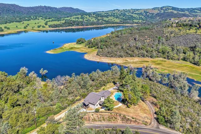 784 Salmon Falls Rd, El Dorado Hills, CA 95762