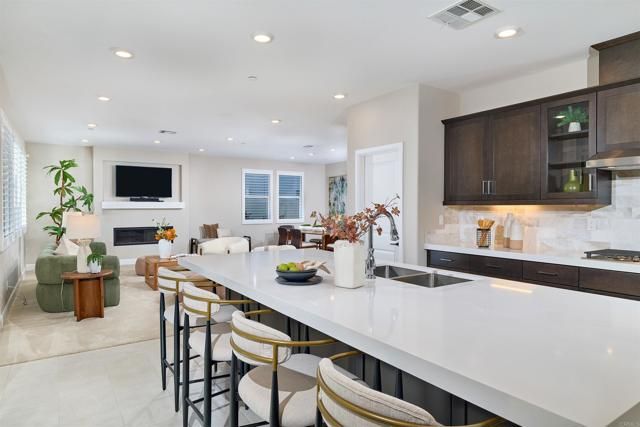 873 CAYLEY AVE, San Marcos, CA 92069