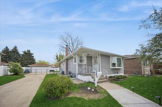 883 Buffalo Avenue, Calumet City, IL 60409