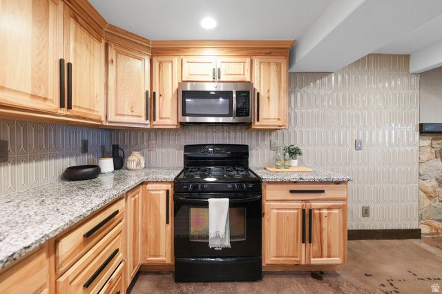 3591 E YOSEMITE DR, Salt Lake City, UT 84109