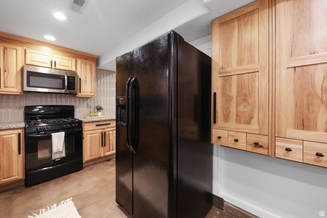 3591 E YOSEMITE DR, Salt Lake City, UT 84109