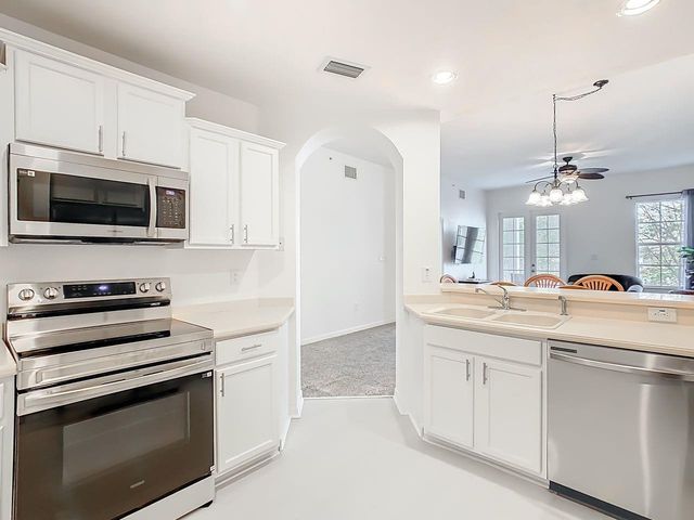 834 DEER WOODS ROAD 203, Celebration, FL 34747