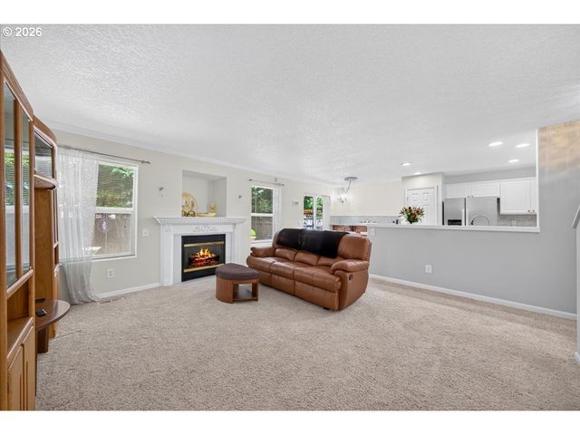 1733 Sw HARVEY Way, Beaverton, OR 97003