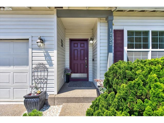 1733 Sw HARVEY Way, Beaverton, OR 97003