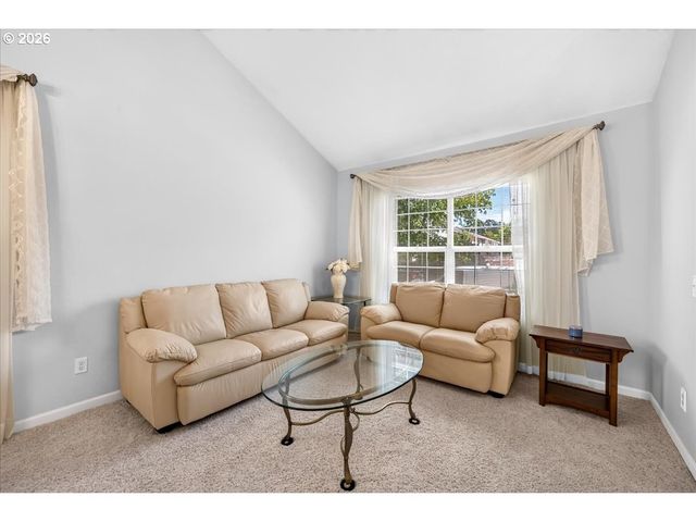 1733 Sw HARVEY Way, Beaverton, OR 97003