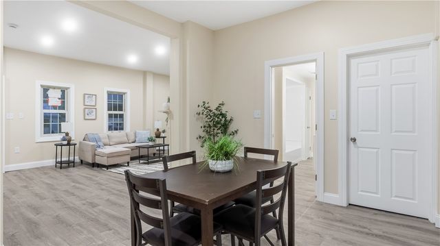 3200 Mendon Road, Cumberland, RI 02864