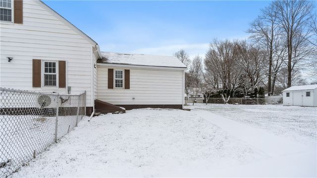 3200 Mendon Road, Cumberland, RI 02864