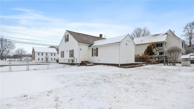 3200 Mendon Road, Cumberland, RI 02864