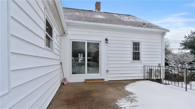 3200 Mendon Road, Cumberland, RI 02864