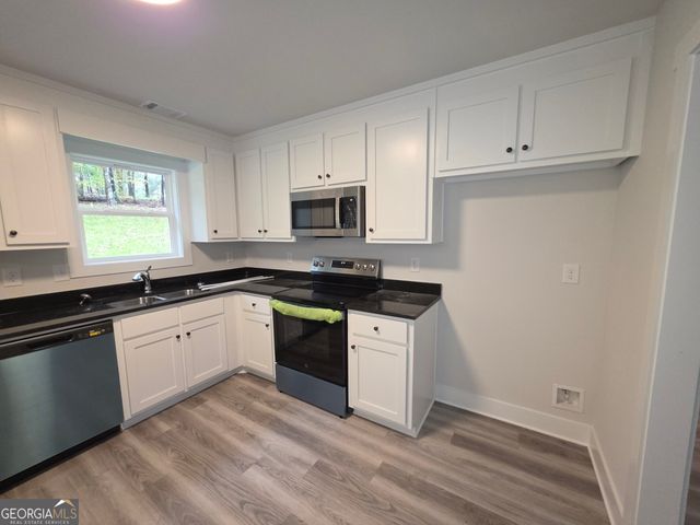 122 Armstrong Drive 90, Mansfield, GA 30055