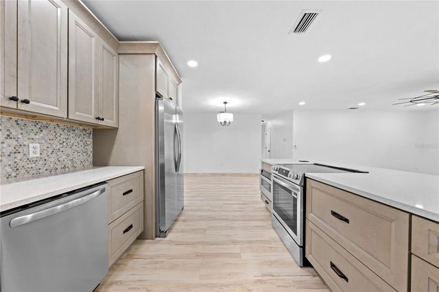 4751 MEADOW DRIVE, St Cloud, FL 34772