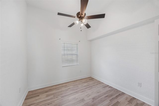 800 E GENESEE STREET, Tampa, FL 33603