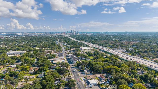 800 E GENESEE STREET, Tampa, FL 33603