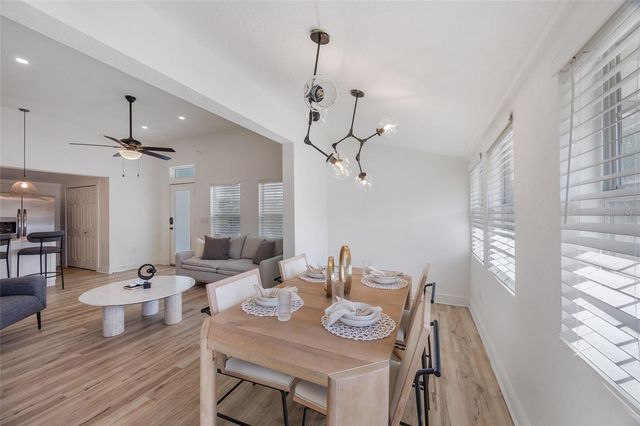 800 E GENESEE STREET, Tampa, FL 33603