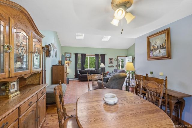 44 Aliperti Road, Jamesport, NY 11947