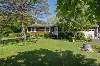 44 Aliperti Road, Jamesport, NY 11947